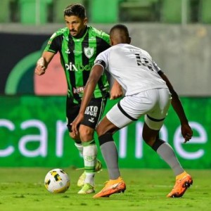 开云体育-洛国富回归巴西攻入首球！长途奔袭+庆祝踹教练